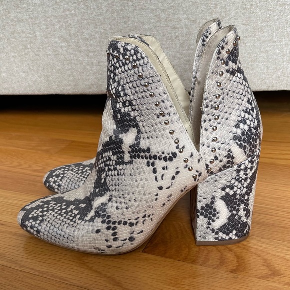 Steve Madden Nayna Snake Print Studded Bootie - Picture 2 of 6